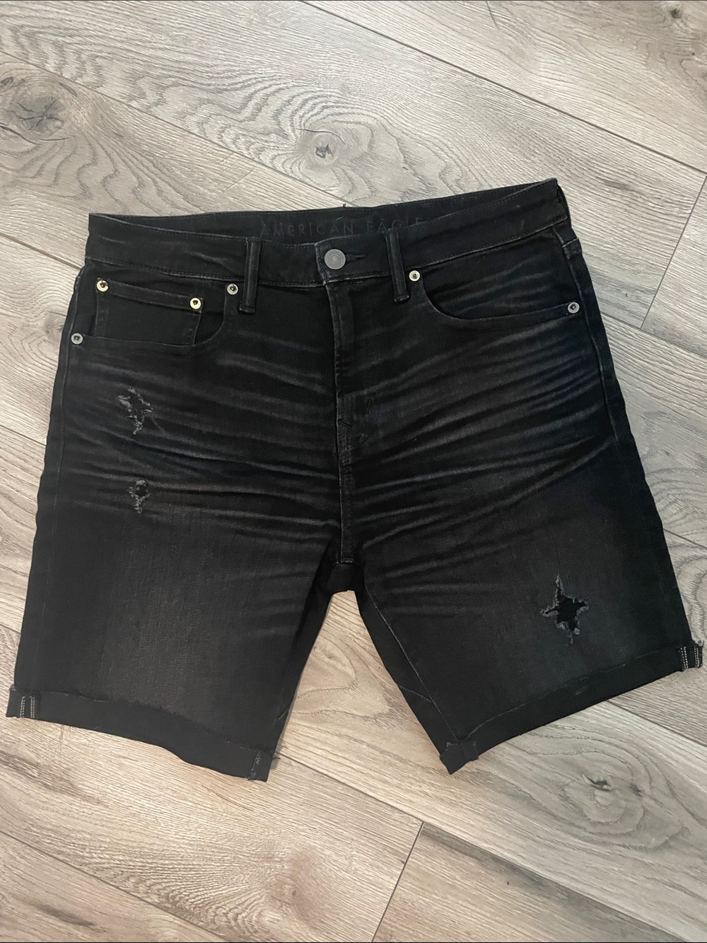 American Eagle Outfitters Black Distressed Denim Men’s Shorts